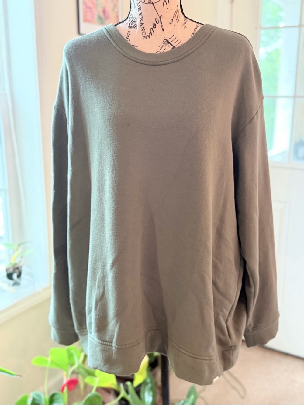 Orvis Classic Collection Womens Olive Green Modal Blend Crewneck Sweatshirt L